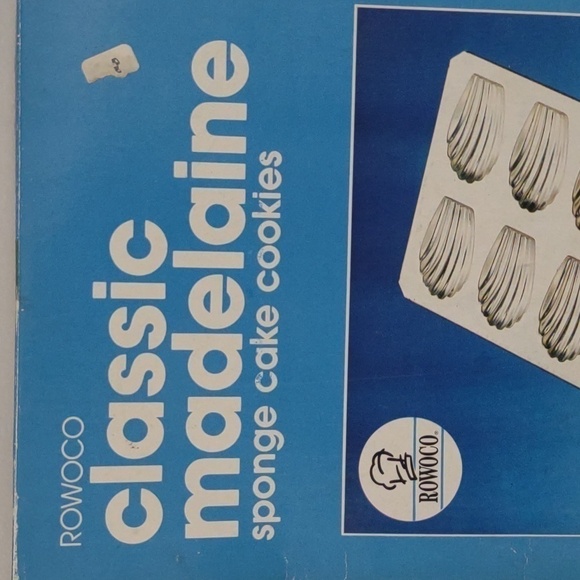 Wilton Rowoco Madelaine Sponge Cake Cookies Baking Pan - Picture 3 of 12